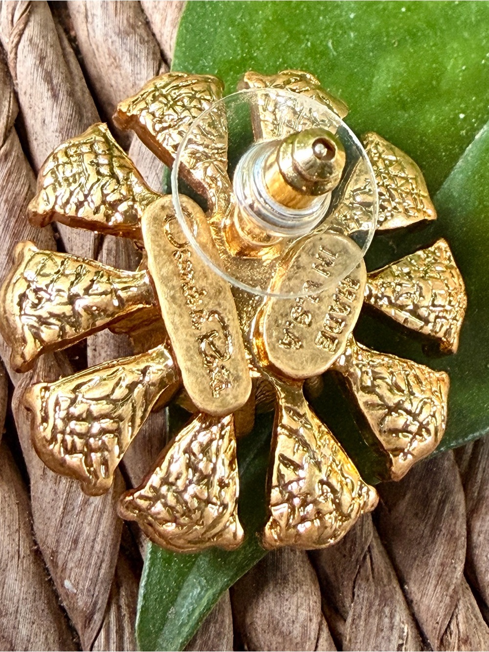 OSCAR DE LA RENTA FLOWER EARRINGS Gold/Citrine Crystal Daisy Stud Post - Picture 6 of 12